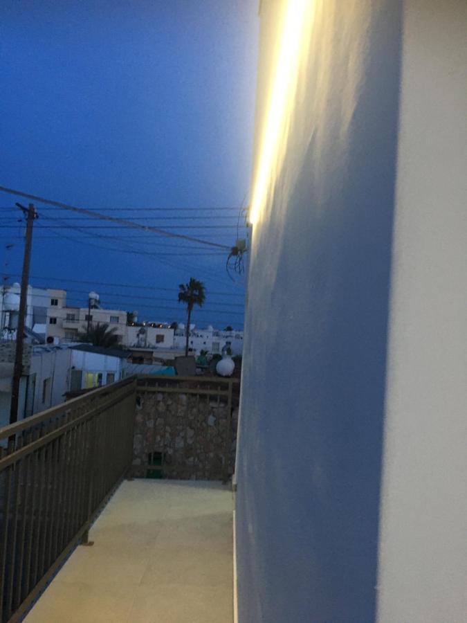 Ellenapa Apts & Studios Αγία Νάπα Εξωτερικό φωτογραφία