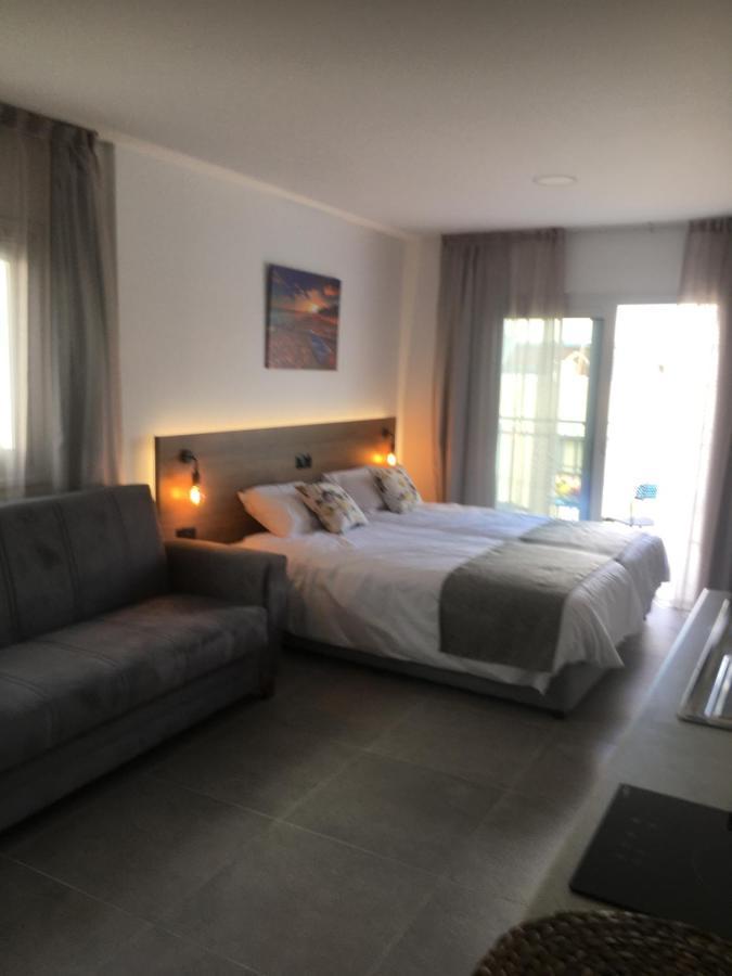 Ellenapa Apts & Studios Αγία Νάπα Εξωτερικό φωτογραφία