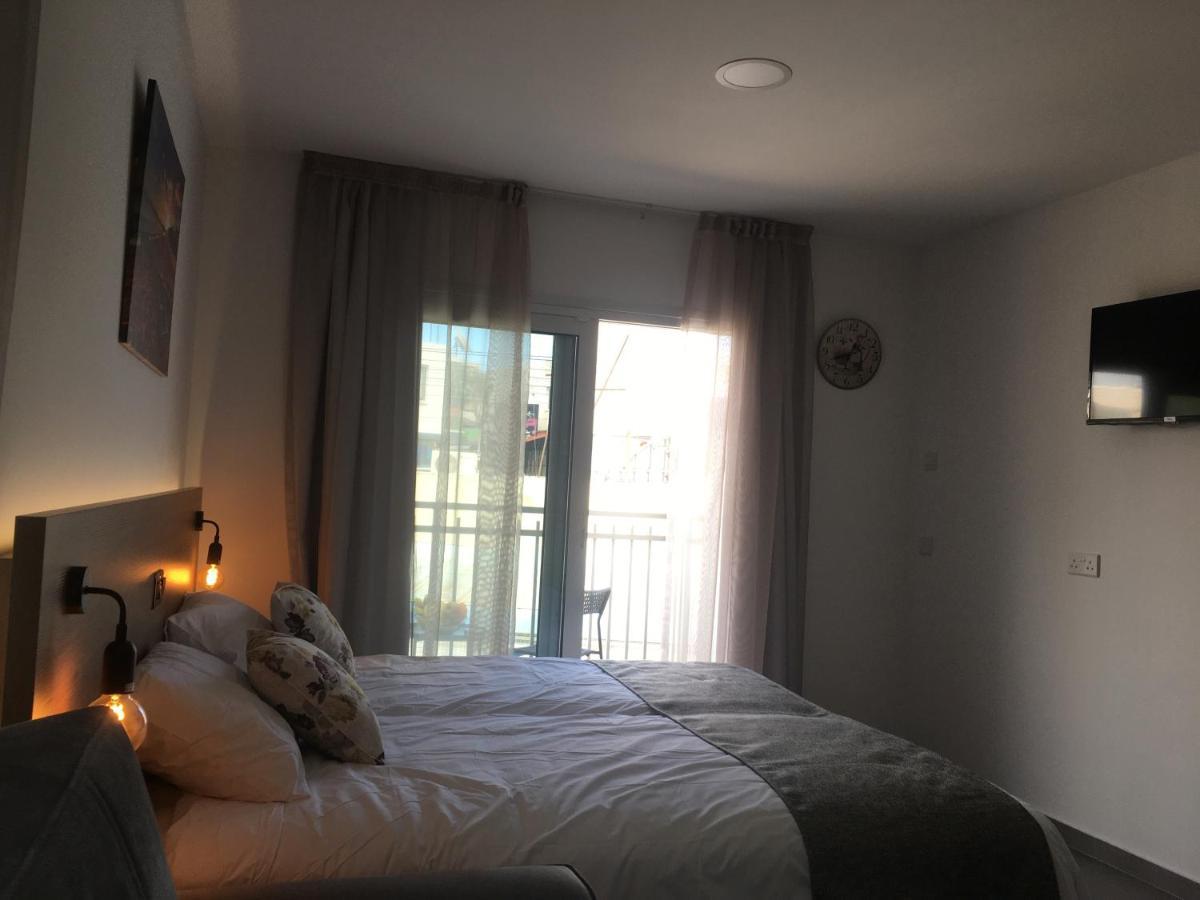 Ellenapa Apts & Studios Αγία Νάπα Εξωτερικό φωτογραφία