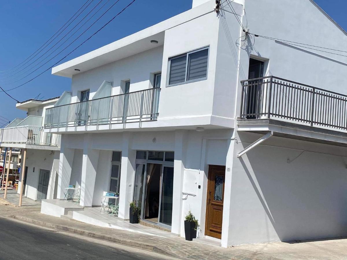 Ellenapa Apts & Studios Αγία Νάπα Εξωτερικό φωτογραφία