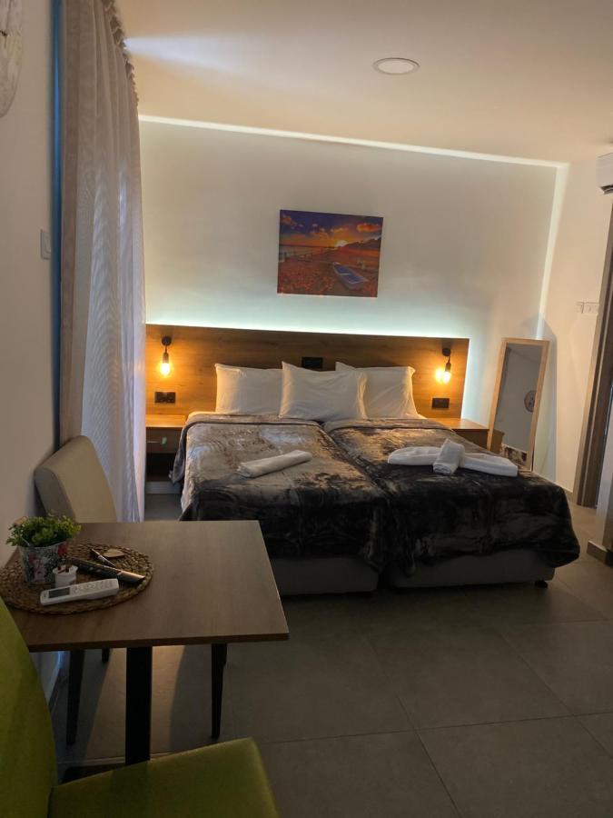 Ellenapa Apts & Studios Αγία Νάπα Εξωτερικό φωτογραφία